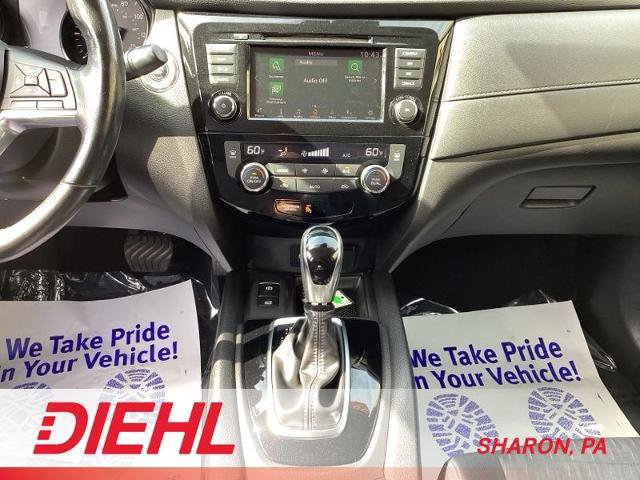 Used 2019 Nissan Rogue SV w/ Premium Package FWD image 40