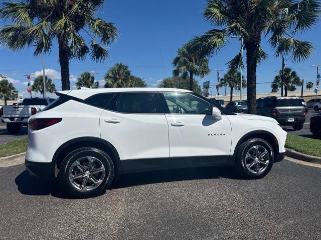Used 2024 Chevrolet Blazer LT w/ Driver Confidence Package FWD image 5