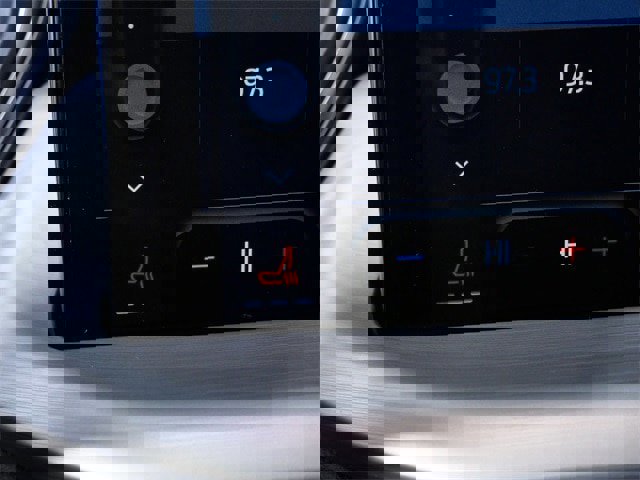 Certified 2025 Ford Escape Platinum image 23