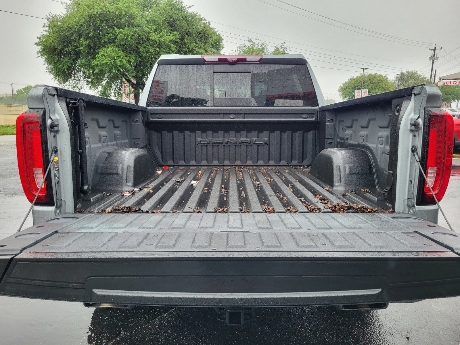 Used 2023 GMC Sierra 1500 Denali w/ Technology Package AWD/4WD image 33