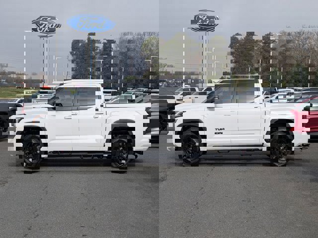 Used 2024 Toyota Tundra SR5 w/ SR5 Premium Package RWD image 2