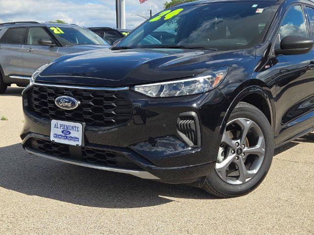 Certified 2024 Ford Escape ST-Line w/ Equipment Group 301A FWD image 2
