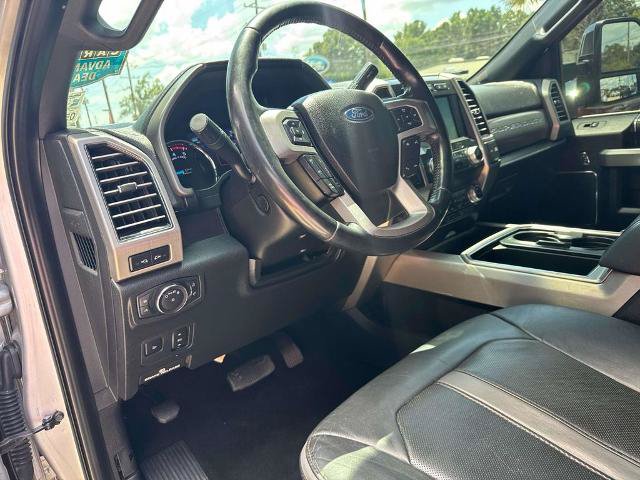 Certified 2019 Ford F350 Platinum w/ Platinum Ultimate Package AWD/4WD image 18
