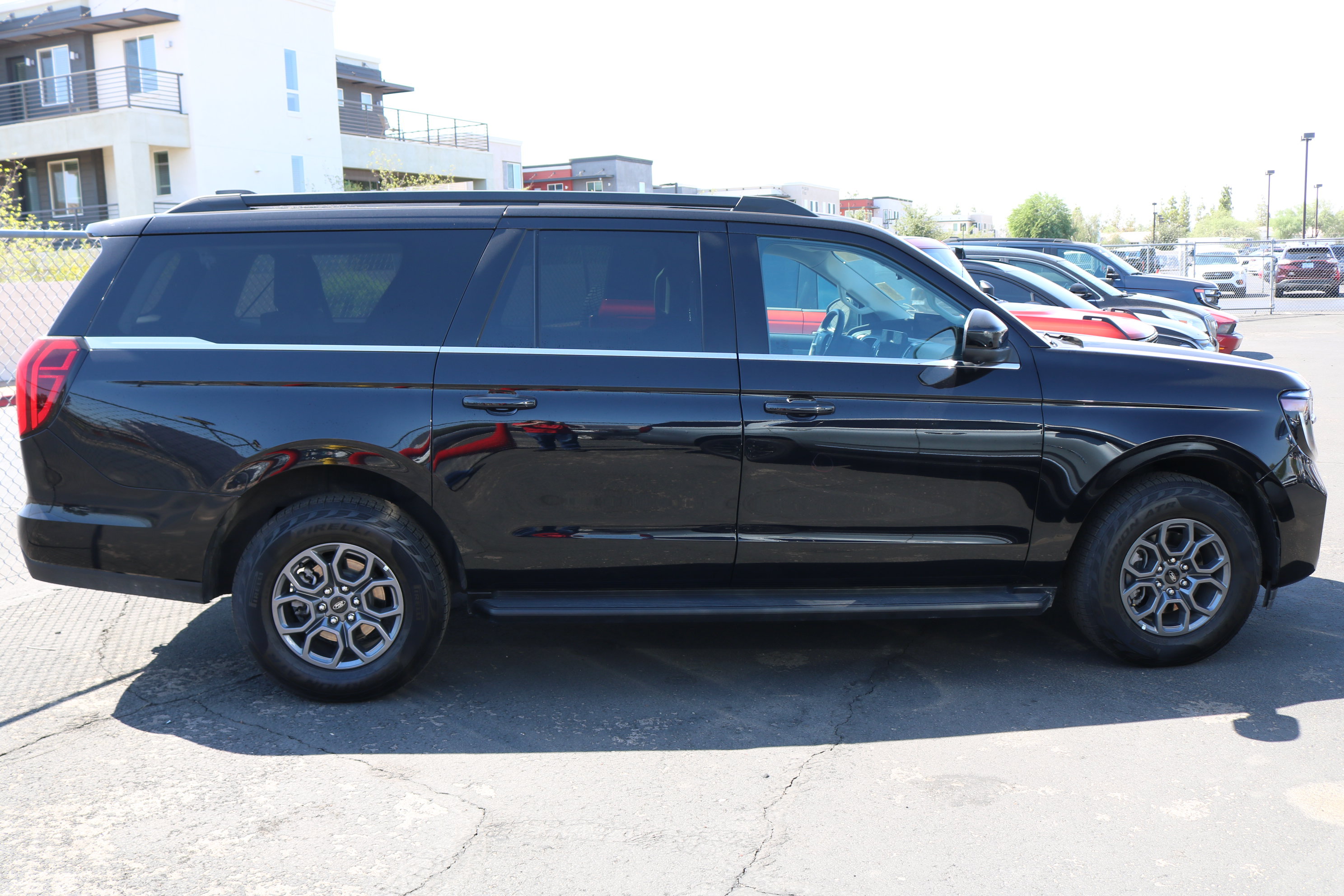 Certified 2025 Ford Expedition Max Active AWD/4WD image 5