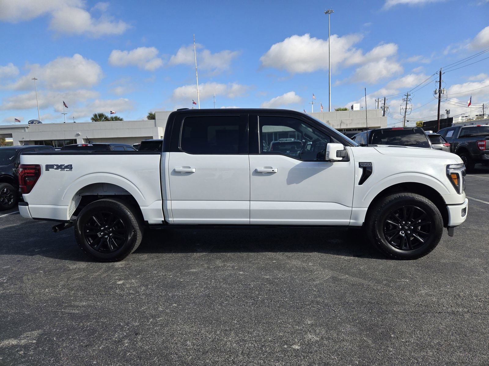 Certified 2024 Ford F150 Platinum w/ FX4 Off-Road Package AWD/4WD image 4