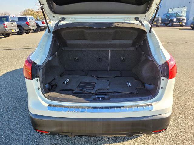 Used 2019 Nissan Rogue Sport SV w/ Technology Package image 10