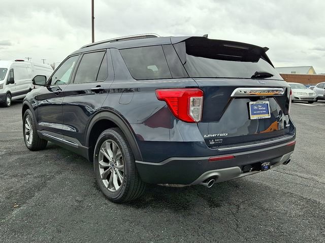 Certified 2022 Ford Explorer Limited w/ Equipment Group 301A image 2
