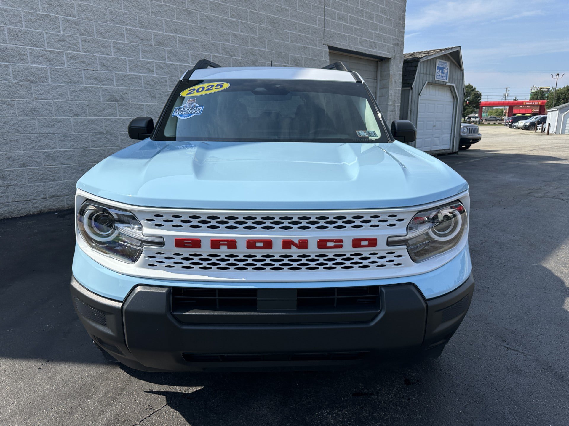 Certified 2025 Ford Bronco Sport Heritage AWD/4WD image 3