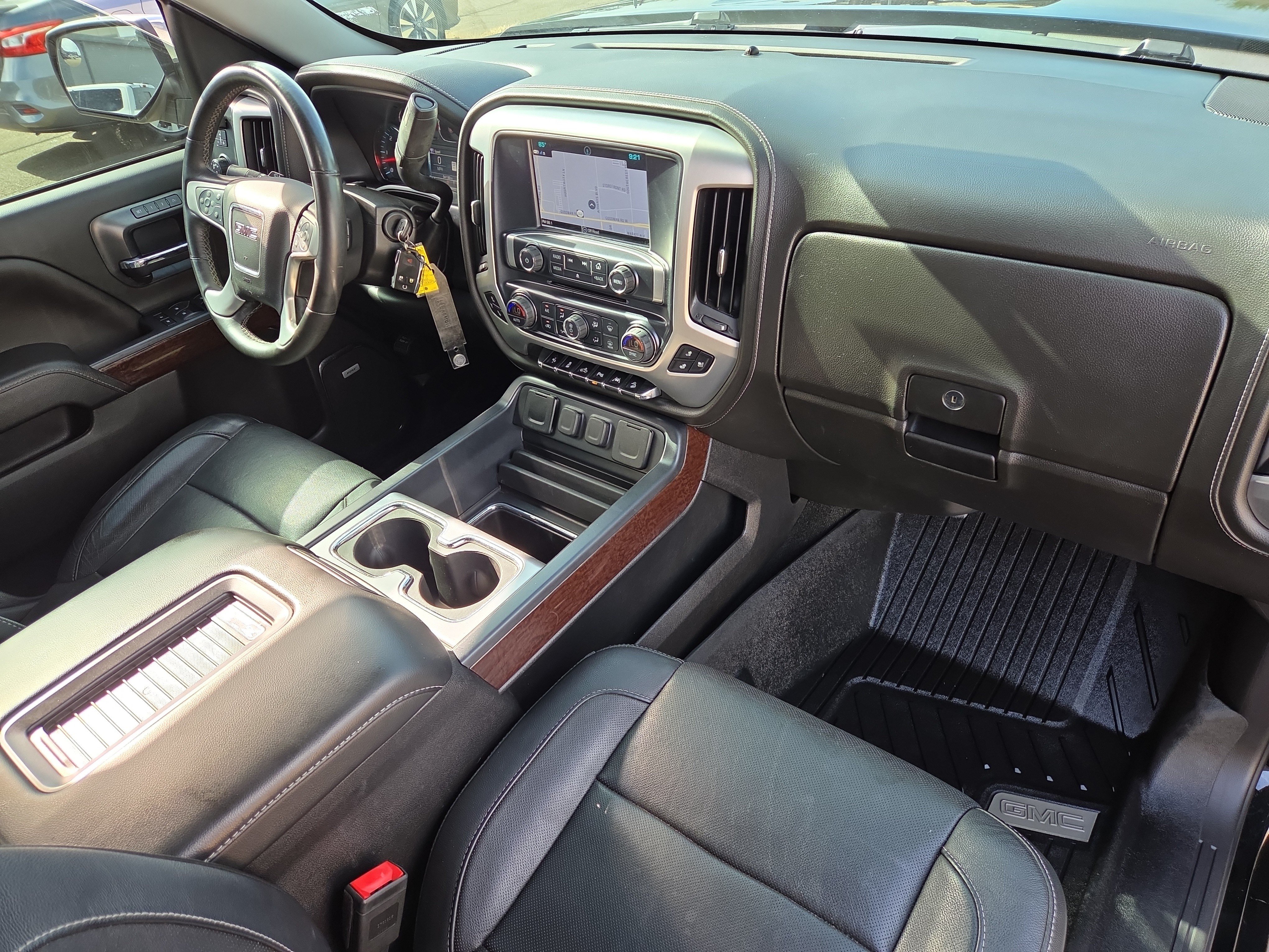 Used 2018 GMC Sierra 1500 SLT AWD/4WD image 17