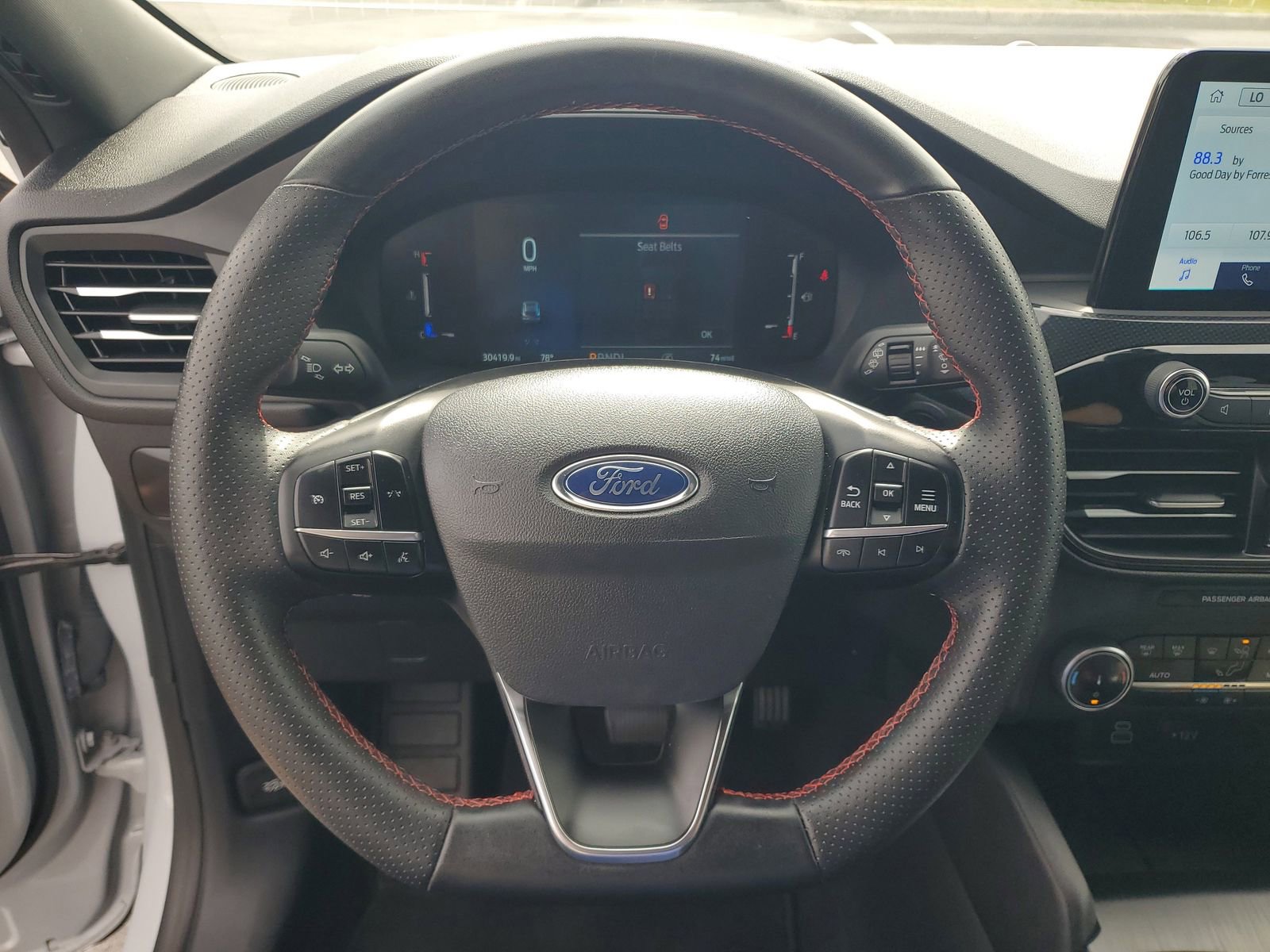 Certified 2025 Ford Escape ST-Line FWD image 19