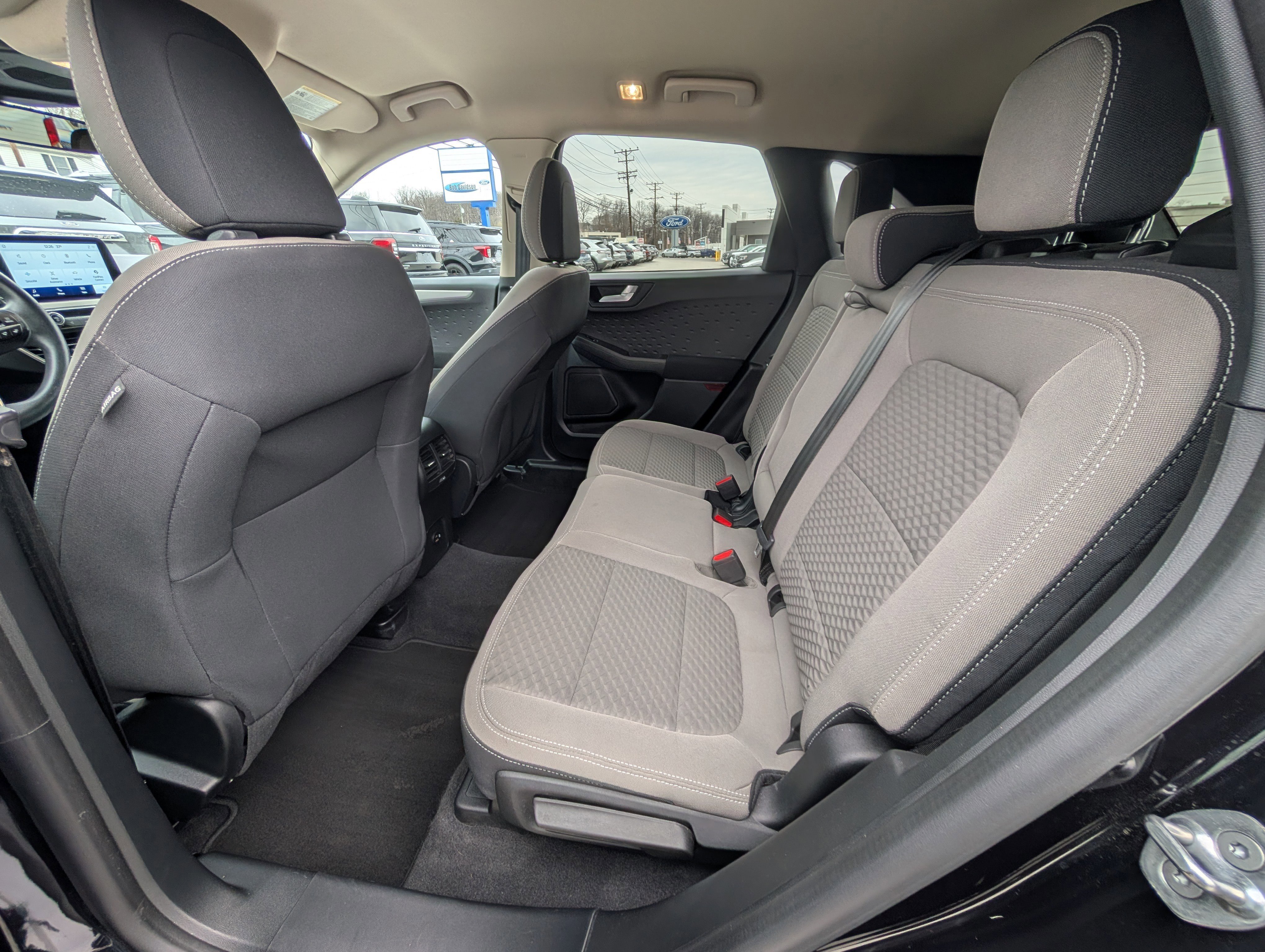 Certified 2020 Ford Escape SE image 15
