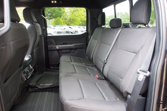 Certified 2022 Ford F150 XLT w/ Equipment Group 302A High AWD/4WD image 18