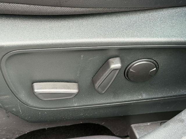 Certified 2022 Ford Escape SEL AWD/4WD image 19