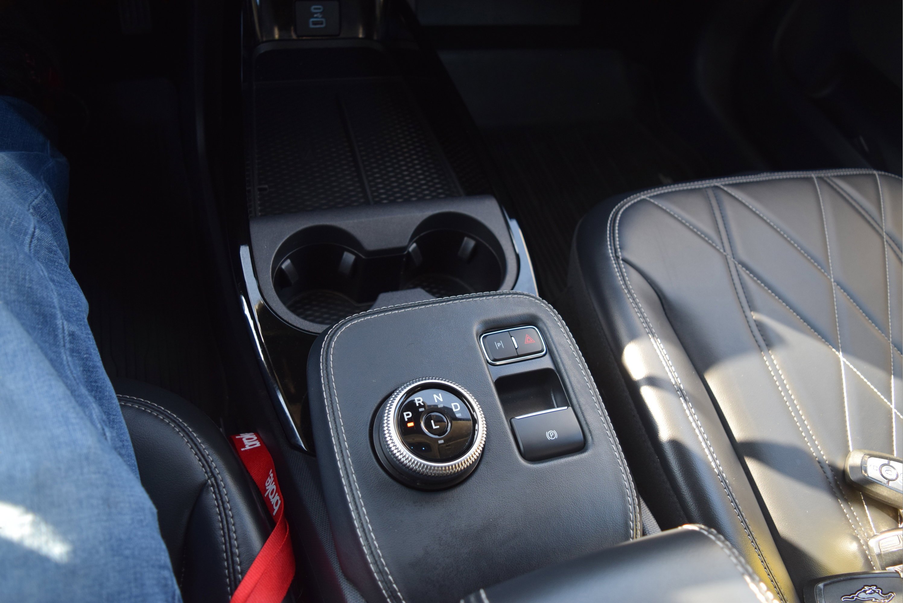 Certified 2021 Ford Mustang Mach-E Select w/ Comfort/Appearance Package AWD/4WD image 15