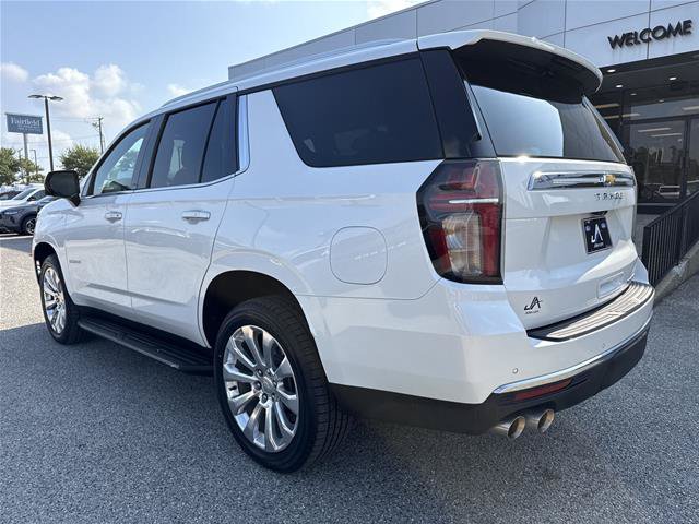 Used 2023 Chevrolet Tahoe Premier AWD/4WD image 14
