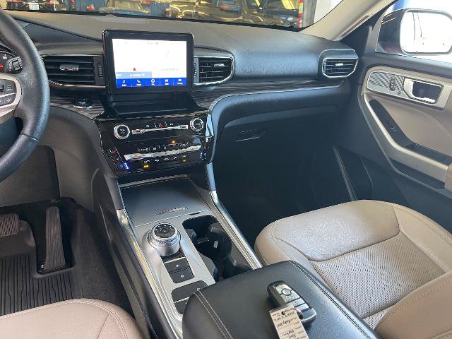 Certified 2022 Ford Explorer Limited w/ Equipment Group 301A RWD image 23