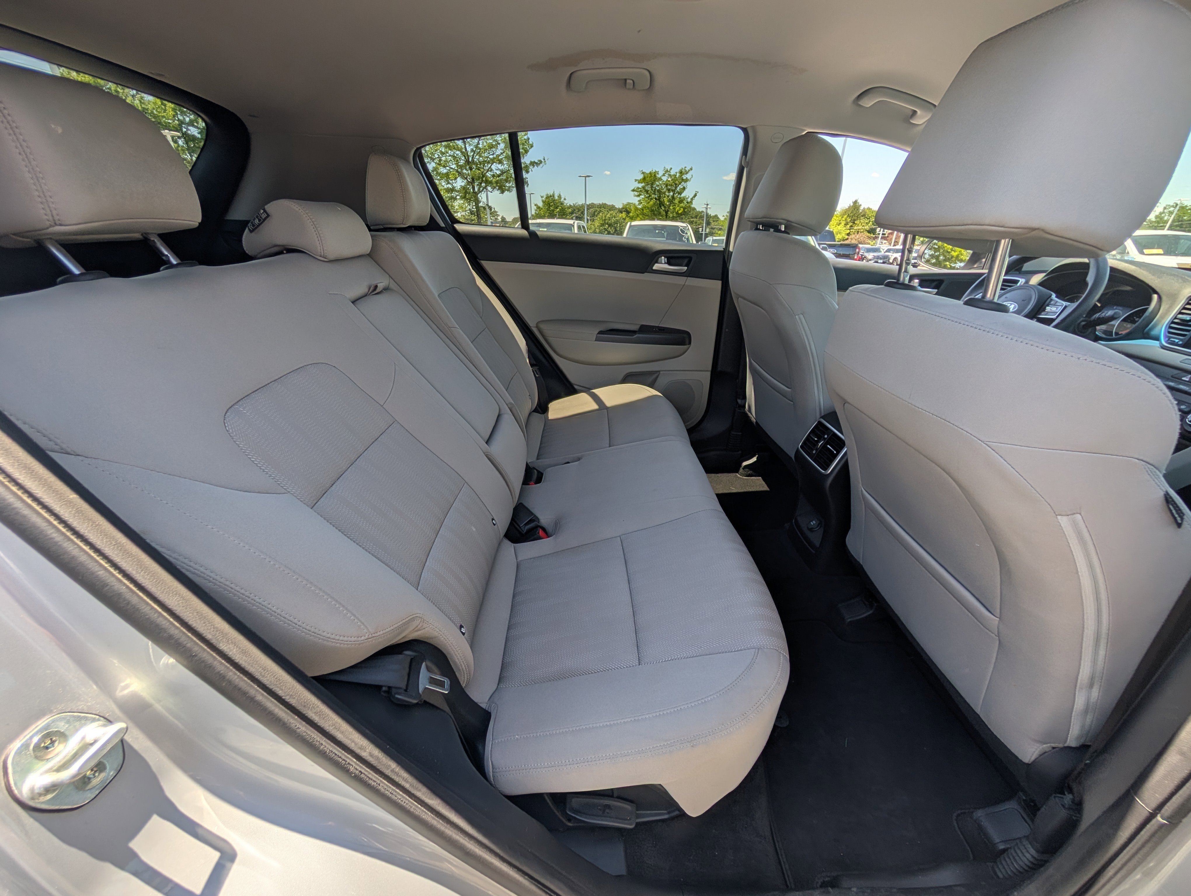 Used 2020 Kia Sportage LX AWD/4WD image 11