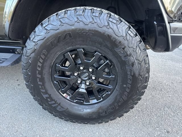 Certified 2024 Ford Bronco Raptor w/ Interior Carbon Fiber Pack 6 AWD/4WD image 12