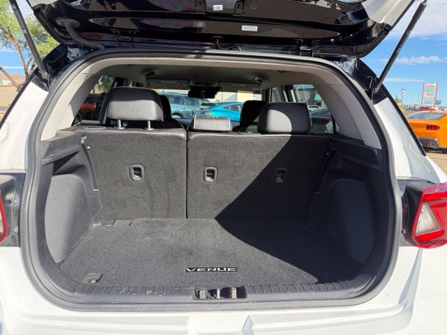 Used 2024 Hyundai Venue Limited FWD image 37