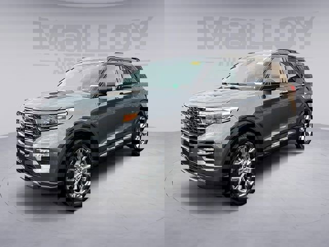 Certified 2021 Ford Explorer XLT w/ Equipment Group 202A