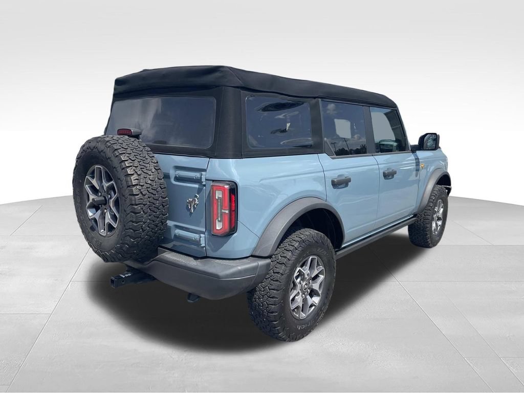 Certified 2023 Ford Bronco Badlands AWD/4WD image 3