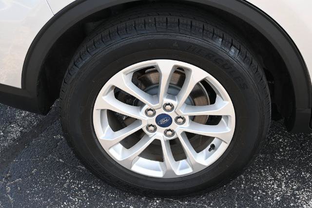 Certified 2020 Ford Escape SE FWD image 15