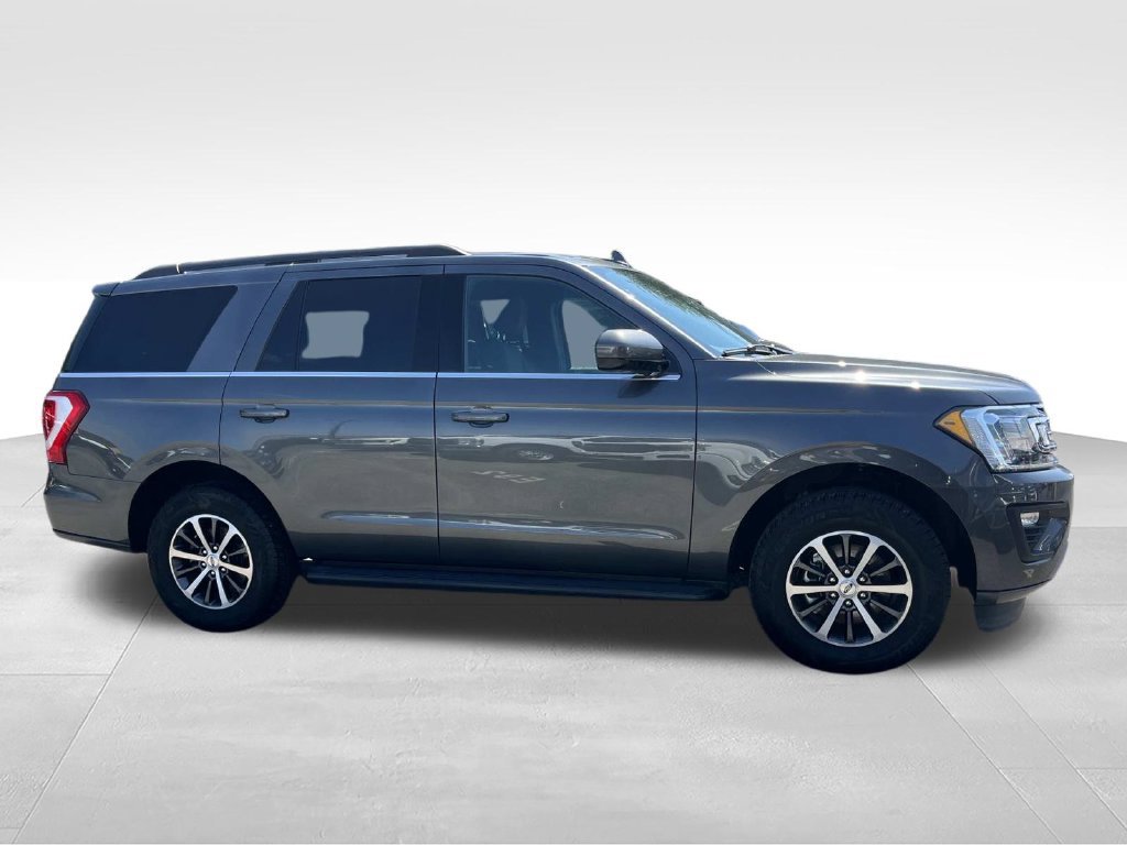 Certified 2021 Ford Expedition XLT AWD/4WD image 2