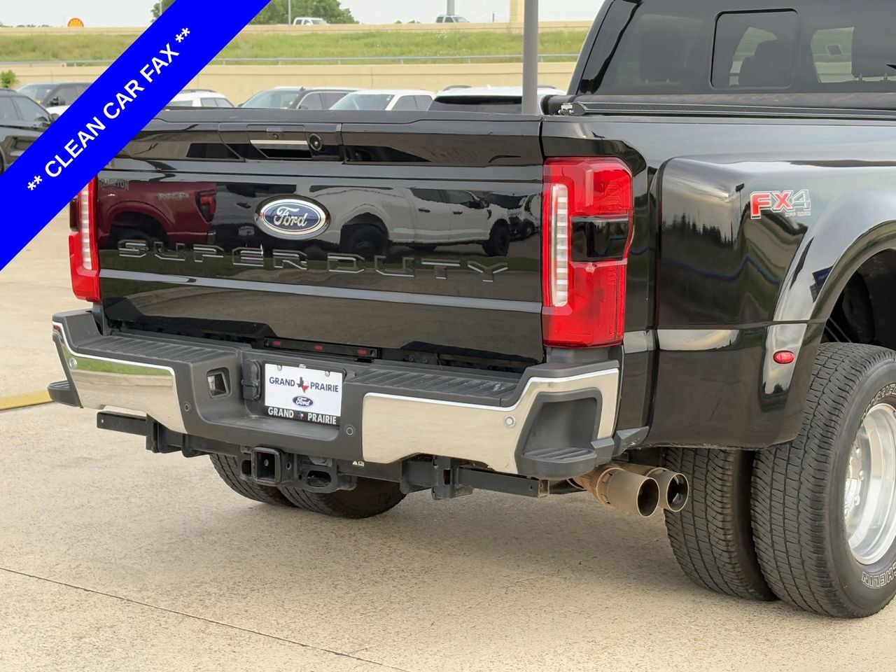 Certified 2023 Ford F350 Lariat w/ Lariat Ultimate Package AWD/4WD image 11