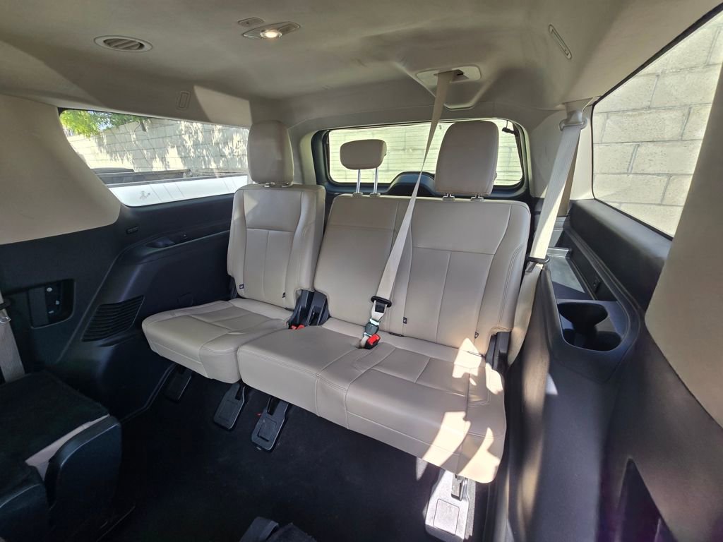 Certified 2024 Ford Expedition Max XLT image 19