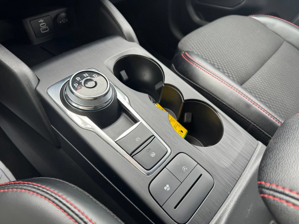 Certified 2025 Ford Escape ST-Line FWD image 13