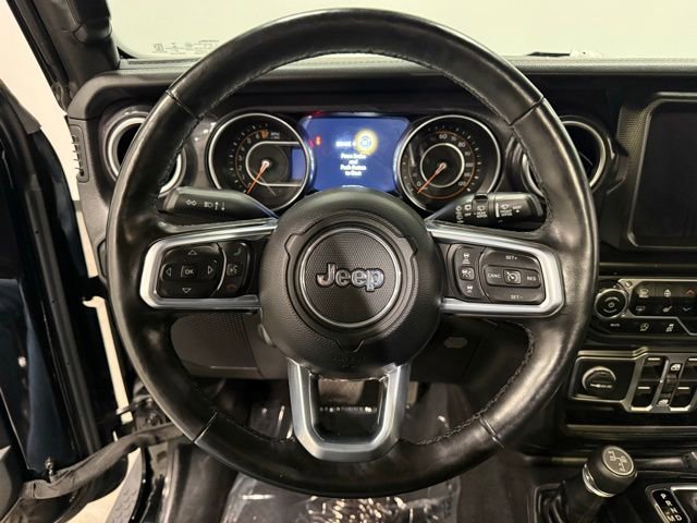 Used 2021 Jeep Wrangler Unlimited Sahara AWD/4WD image 22