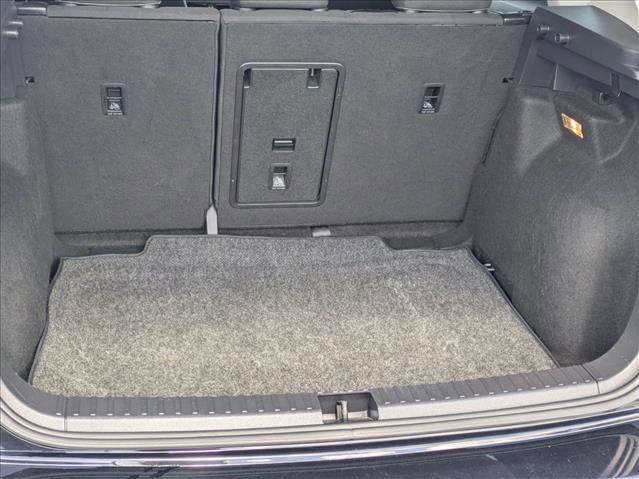 Used 2022 Volkswagen Taos S image 9