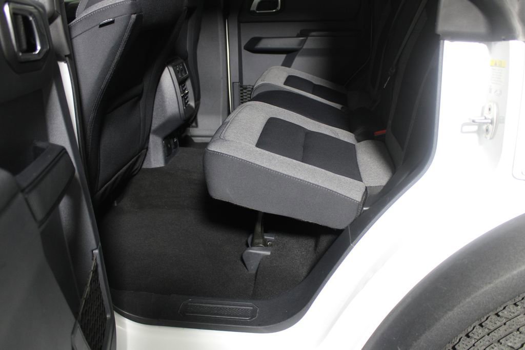 Certified 2025 Ford Bronco Big Bend image 12