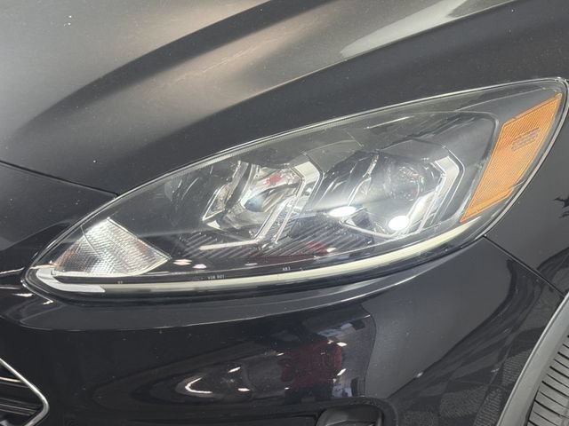 Certified 2022 Ford Escape SE w/ SE Sport Appearance Package FWD image 25