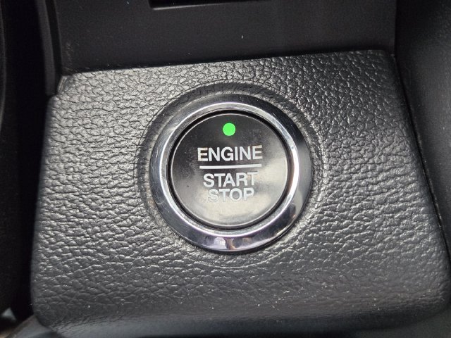 Certified 2022 Ford F250 Lariat w/ Tremor Off-Road Package AWD/4WD image 20