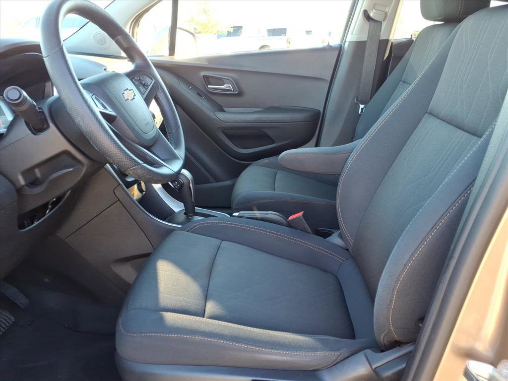 Used 2018 Chevrolet Trax LT image 10