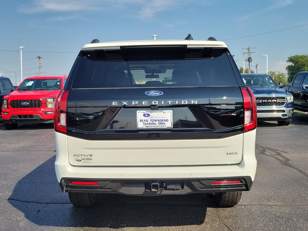 Certified 2025 Ford Expedition Max Active AWD/4WD image 5