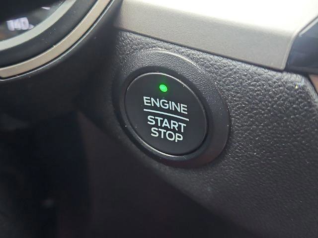 Certified 2022 Ford Escape SE w/ Convenience Package image 20