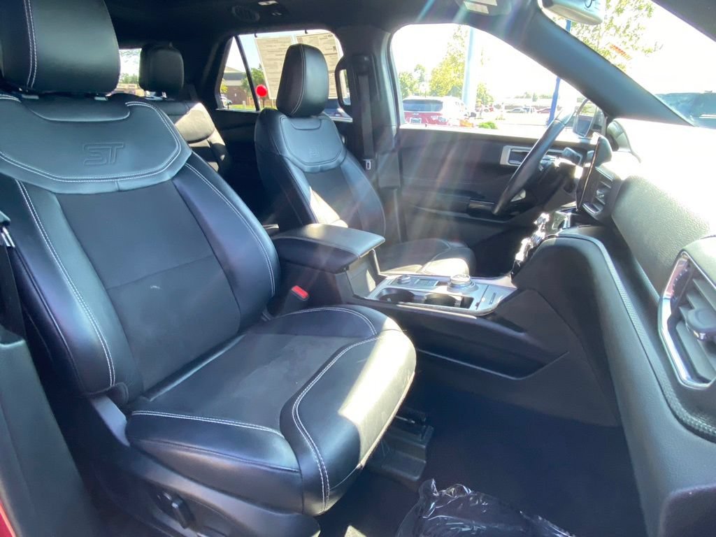 Certified 2023 Ford Explorer ST AWD/4WD image 38