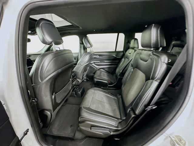 Used 2023 Jeep Grand Cherokee L Laredo AWD/4WD image 32