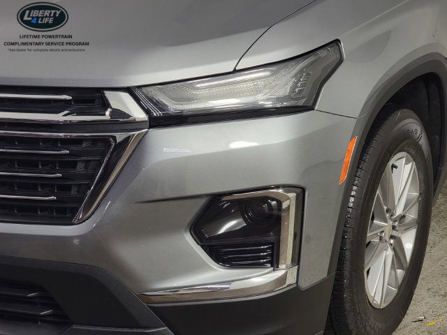 Used 2023 Chevrolet Traverse LT FWD image 10