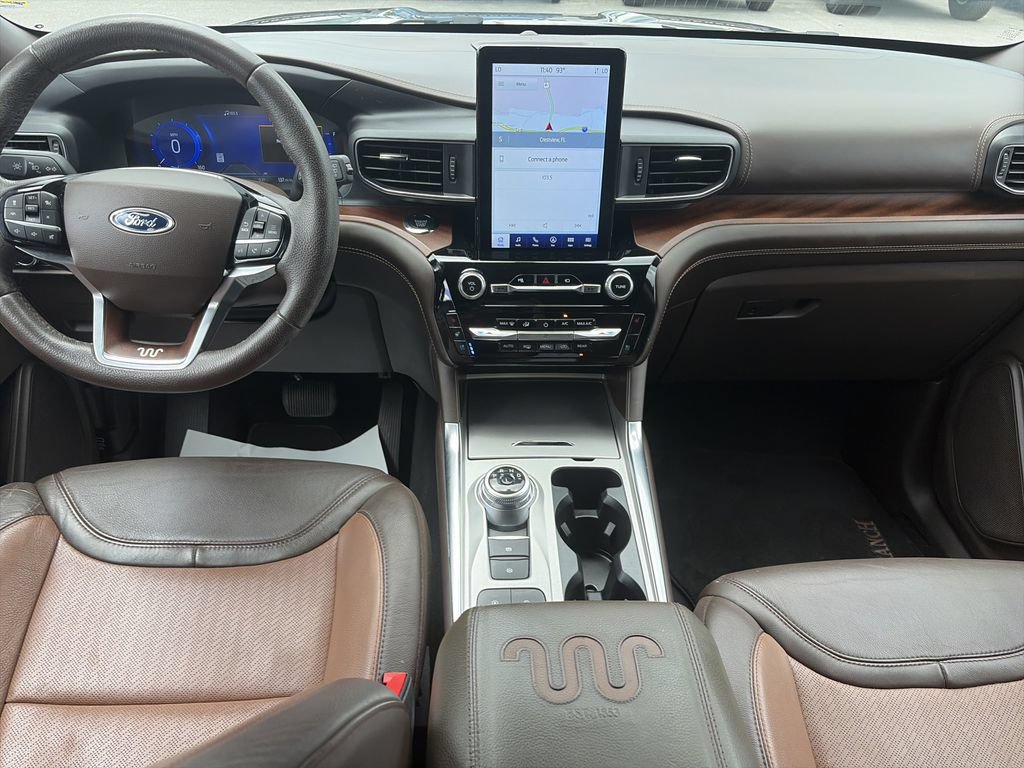 Certified 2023 Ford Explorer King Ranch w/ Technology Package RWD image 14