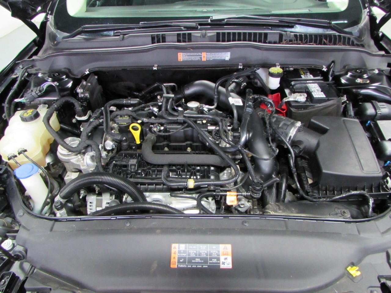 Certified 2020 Ford Fusion SE FWD image 9