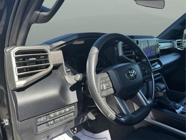 Used 2026 Toyota Tundra SR5 AWD/4WD image 16