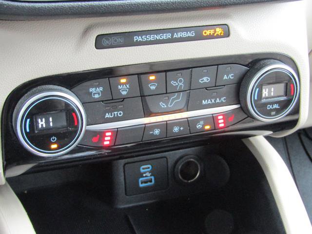 Certified 2021 Ford Escape Titanium image 22