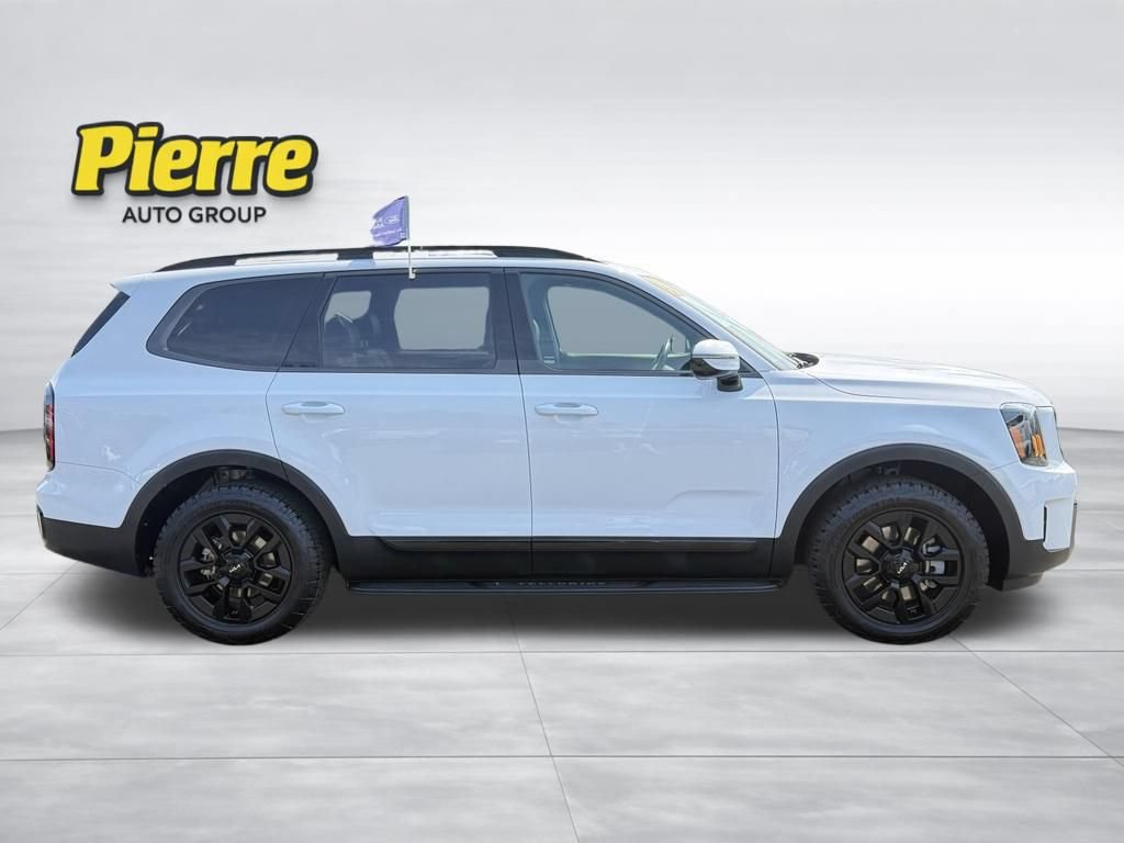 Used 2024 Kia Telluride SX X-Pro AWD/4WD image 3