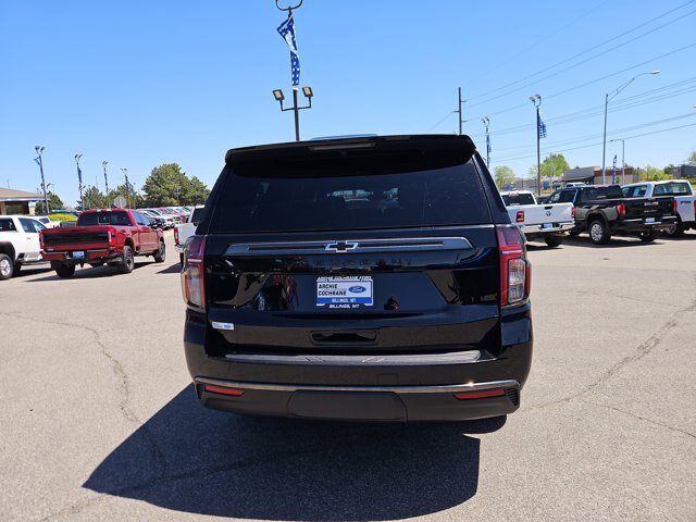 Used 2022 Chevrolet Suburban Z71 w/ Luxury Package AWD/4WD image 4