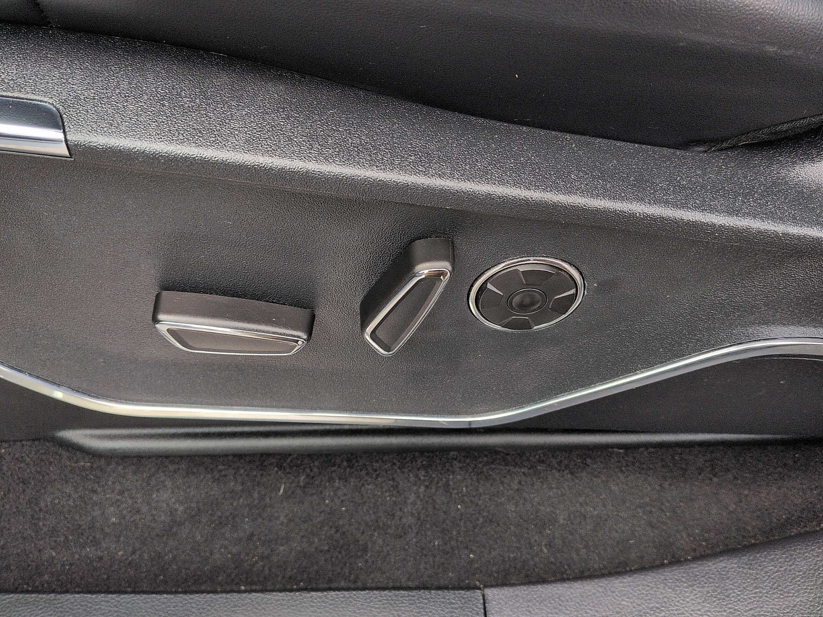 Certified 2024 Ford F150 Platinum AWD/4WD image 15