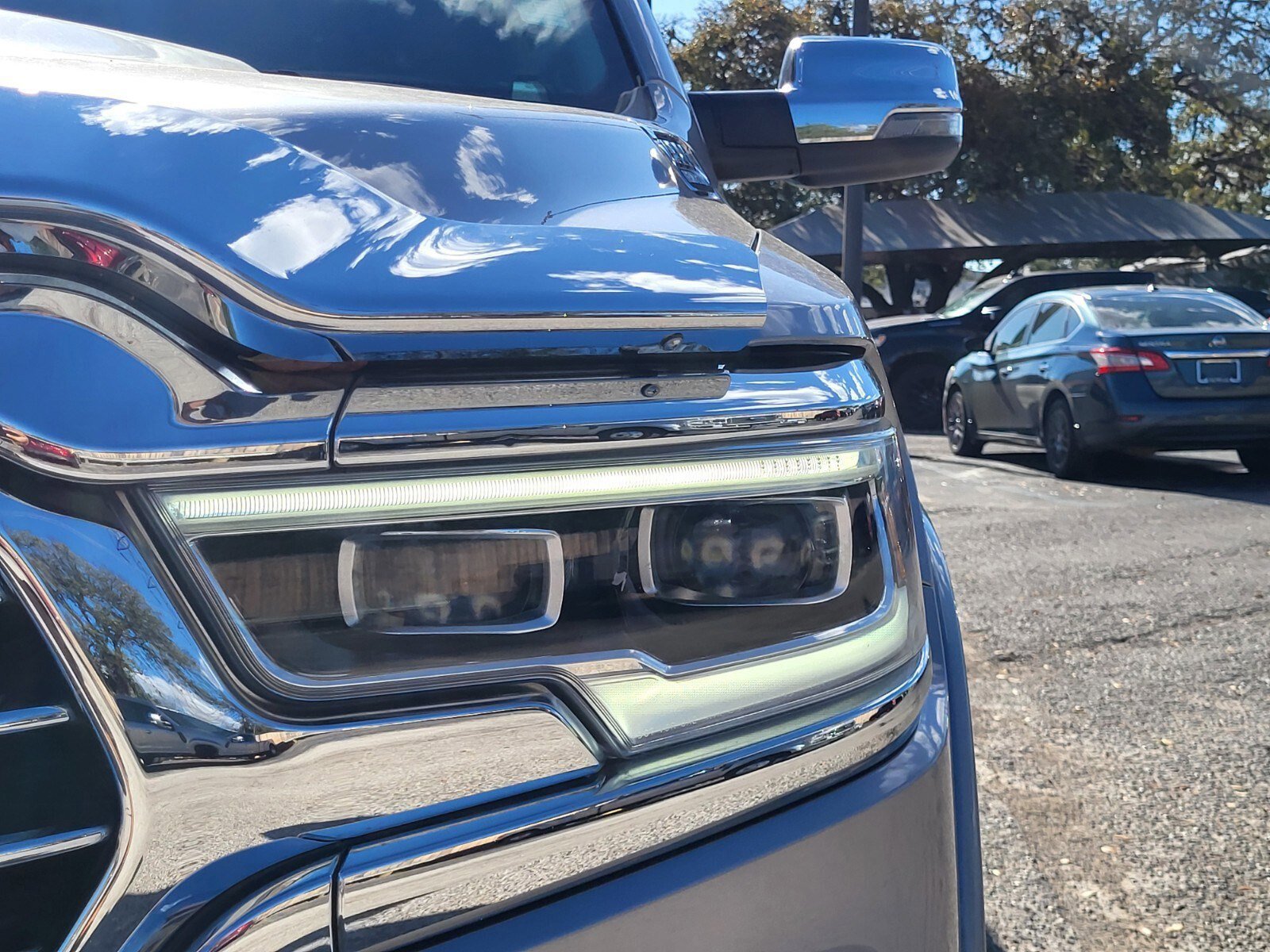 Used 2024 RAM 1500 Limited image 10