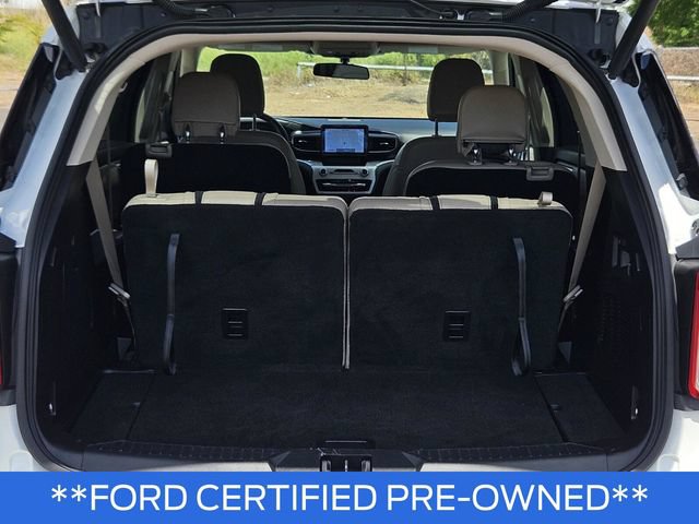 Certified 2021 Ford Explorer XLT w/ Equipment Group 202A RWD image 9